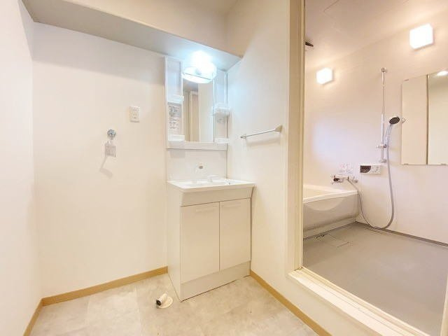 ヴィラ響　Ａの洗面所