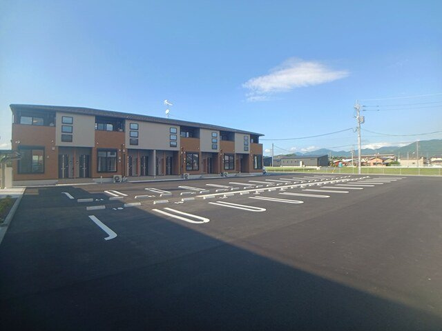 フォルト　Ⅰの駐車場