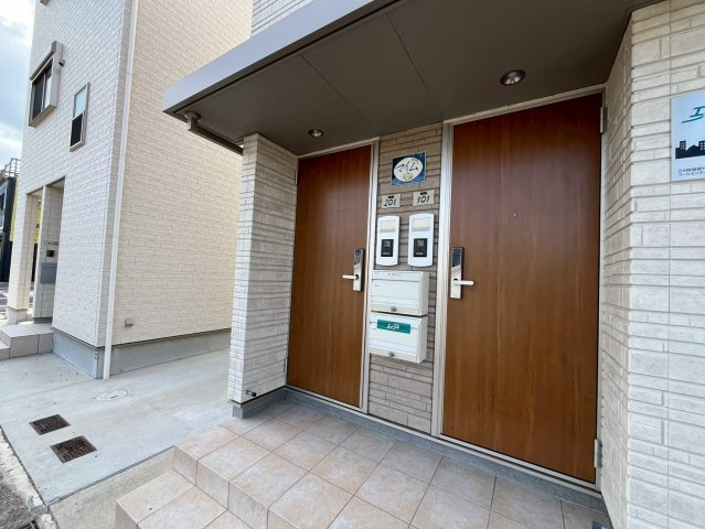 マイムのエントランス