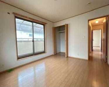 中古戸建　東松山市箭弓町2-9-23（リフォーム住宅）の洋室