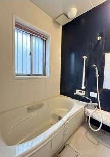 中古戸建　東松山市箭弓町2-9-23（リフォーム住宅）の浴室