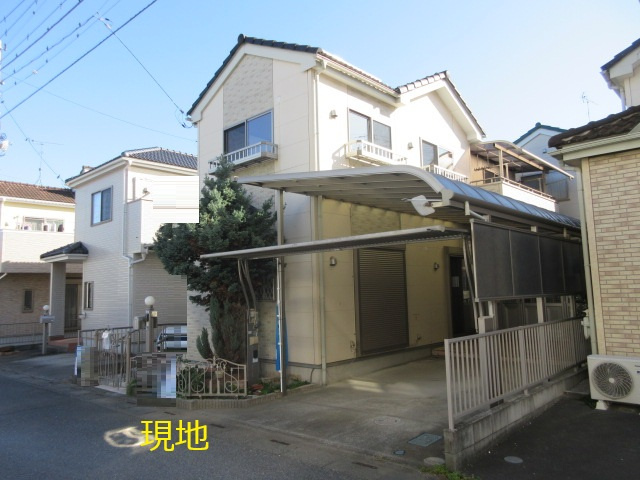 中古戸建　東松山市箭弓町2-9-23（リフォーム住宅）の前面道路含む現地写真