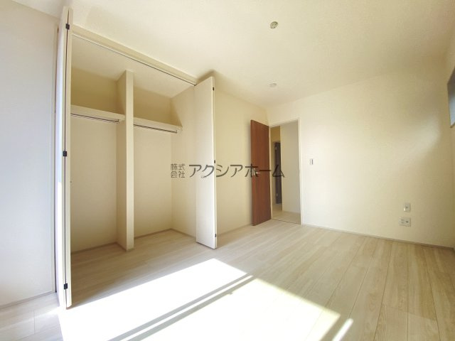 飯能市双柳・全11棟　新築一戸建　3号棟　の寝室|洋室6.7帖