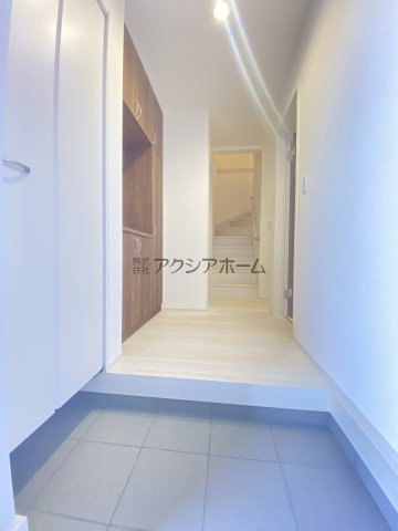 飯能市双柳・全11棟　新築一戸建　3号棟　の玄関