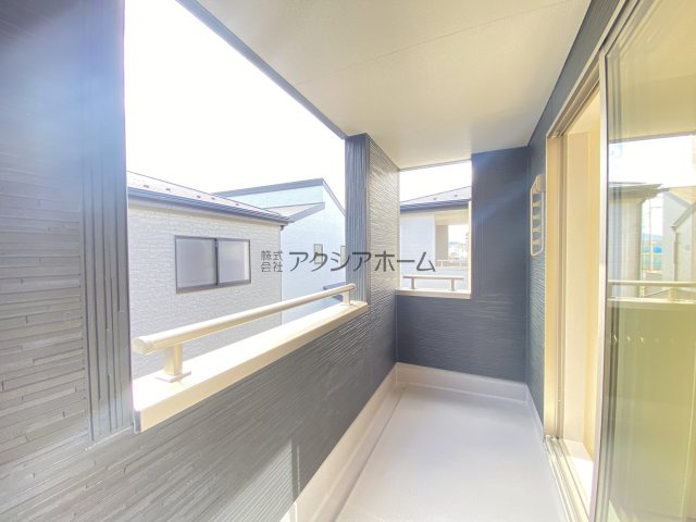飯能市双柳・全11棟　新築一戸建　3号棟　のバルコニー