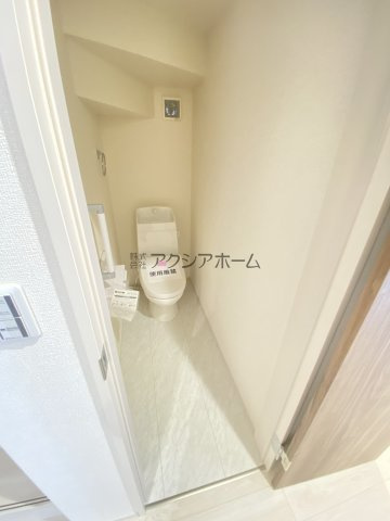 飯能市双柳・全11棟　新築一戸建　3号棟　のトイレ|1階トイレ