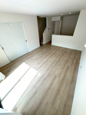 裾野市石脇297番　新築戸建　全4棟　C号棟の前面道路含む現地写真