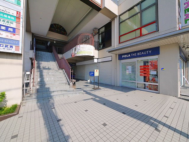 ヴィヴビルの周辺