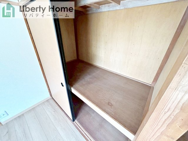那珂市平野　中古戸建の収納