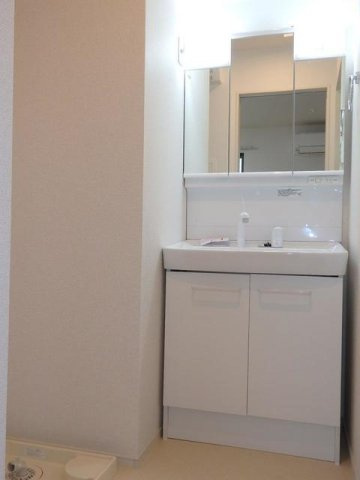 Ａｕｒｏｒａの洗面所|ゆったりとスペースのある洗面所