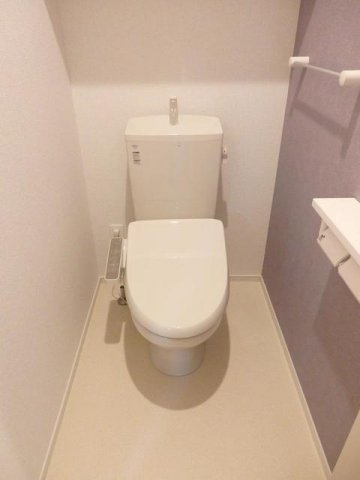 Ａｕｒｏｒａのトイレ|落ち着いた色調のトイレです