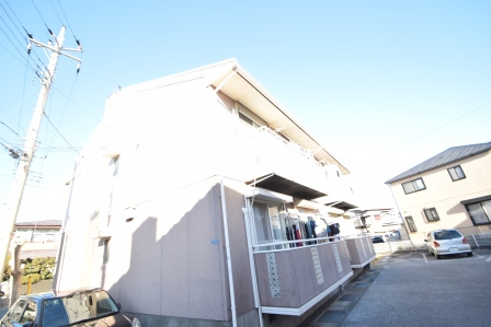 サンパーク花咲Ｂ棟のその他共用部分|敷地内に駐車場あります