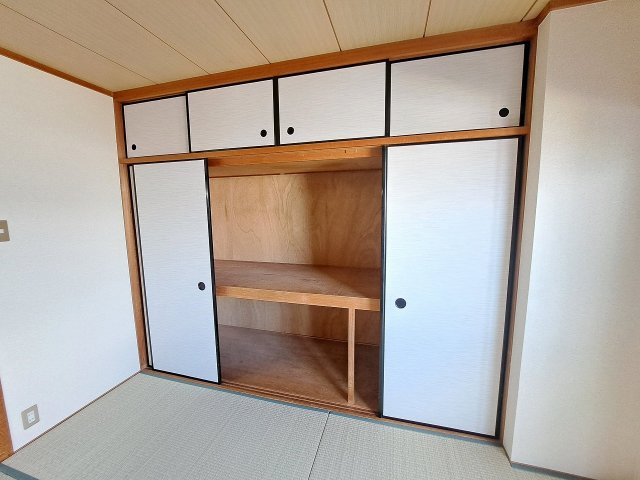 HACHIBUSE鳴尾の収納
