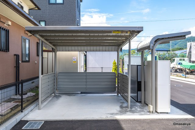 グランドハウス上駒沢の駐車場|家賃割10％　割引期間は契約開始日より23ヶ月後の末日迄。