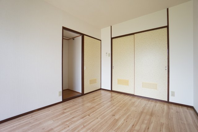 コーポあおき１の居間・リビング