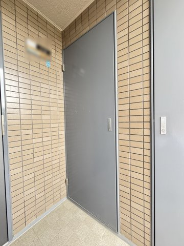 シャルマンコーポ神戸花山の玄関