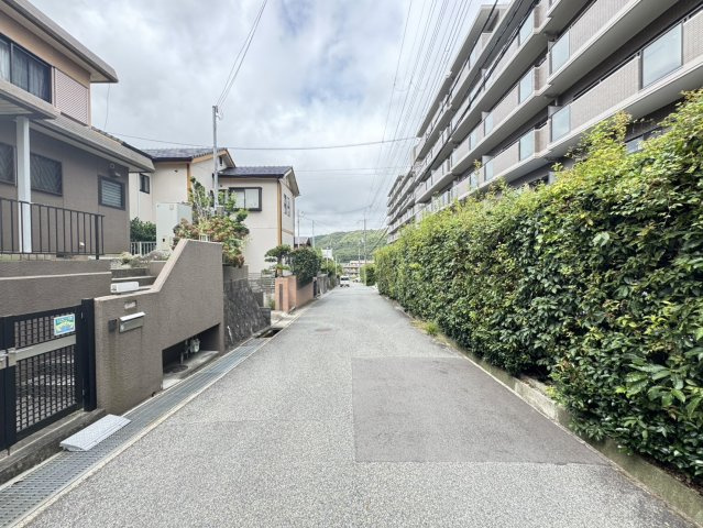 シャルマンコーポ神戸花山の外観