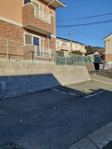 ソシア．アネックスＣの駐車場