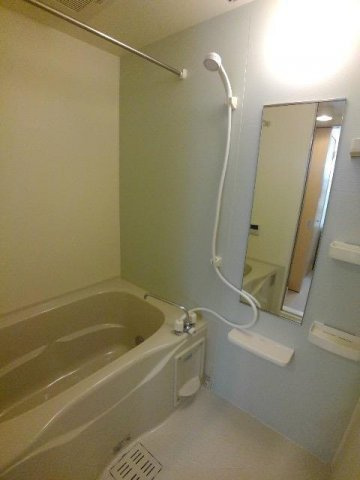 ユニゾンガーデンⅢの浴室