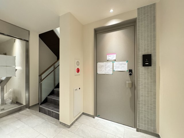  ルミエール　ドゥ―スのその他共用部分|玄関前の写真になります！