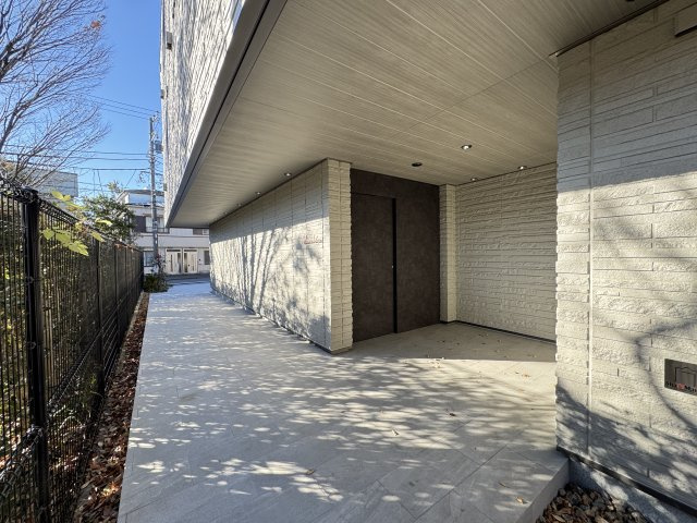  ルミエール　ドゥ―スのエントランス|ゆったりしたエントランス♪