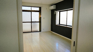 【居間・リビング】