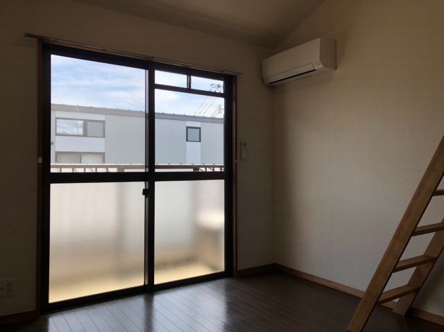 VILLA　SAGE　Ⅰの居間・リビング|同建物別部屋 現況優先