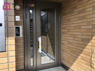 【エントランス】