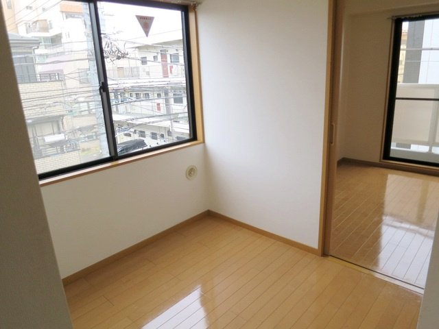 スクエアＳＴの居間・リビング|ダイニングキッチンです(^^♪