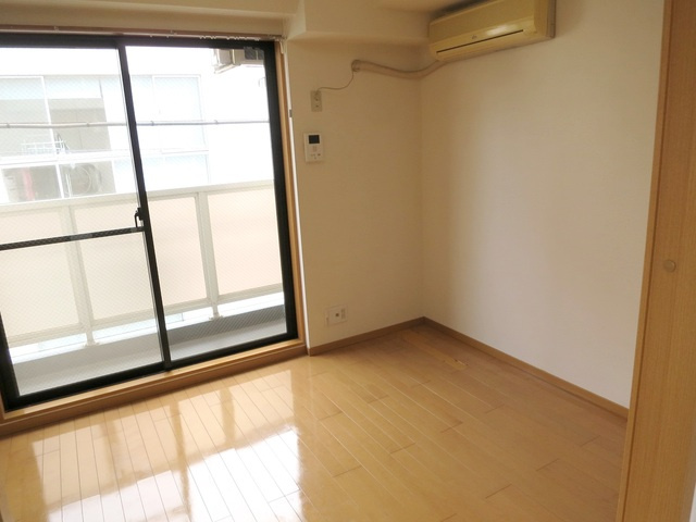 スクエアＳＴの居間・リビング|人気のフローリングのリビングです(^^♪