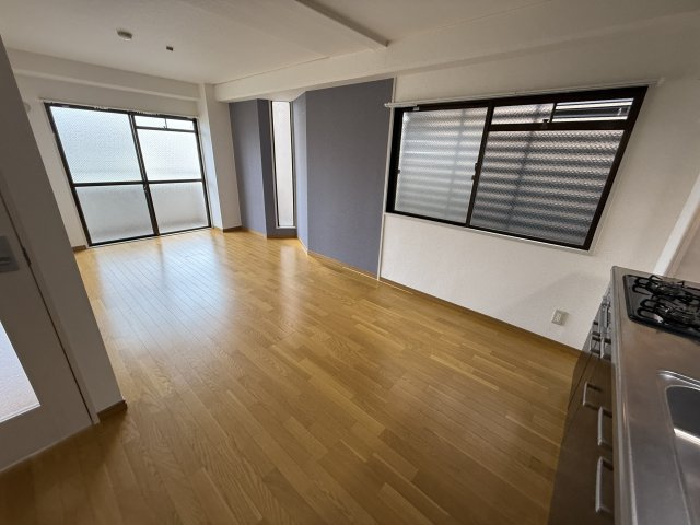 メゾン桜塚の内装