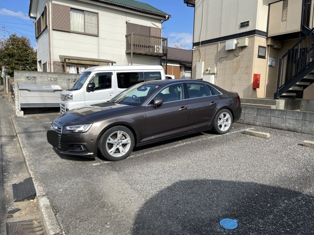 ガーデンハイツ相ノ谷の駐車場