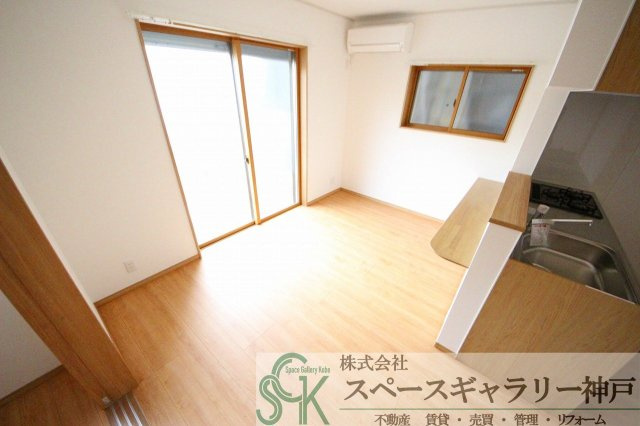 ウエスト大久保Ⅱの居間・リビング|※お部屋により仕様が異なる場合があります※