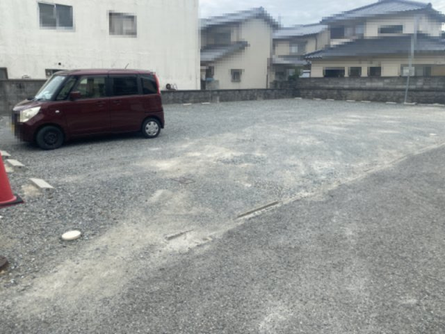 姫路市書写の駐車場の外観