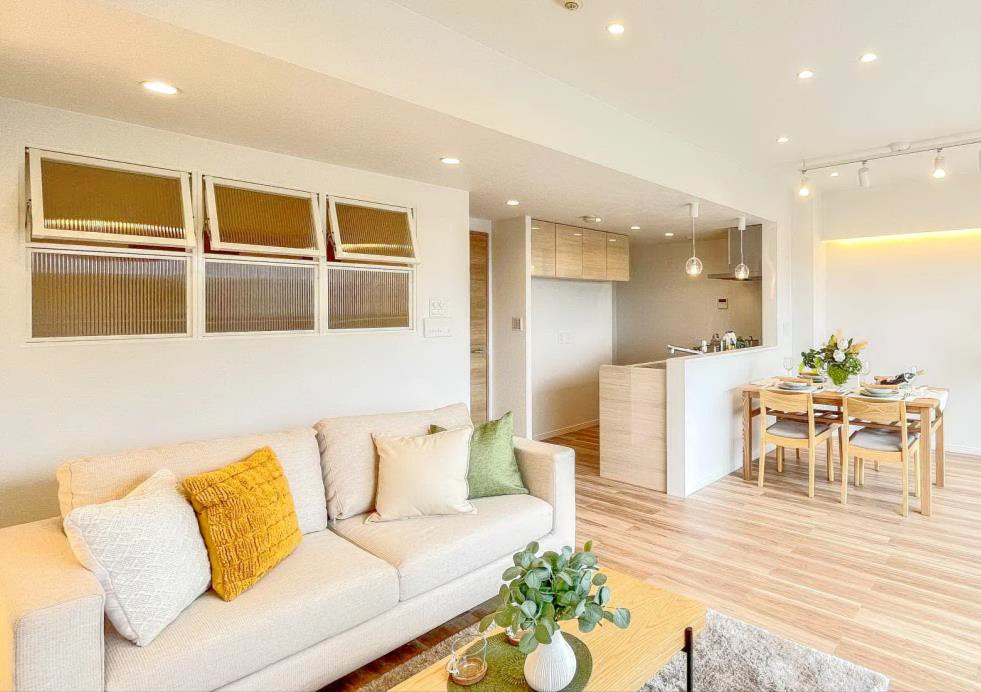 リジェンヌ京町(川崎区京町3丁目）の居間・リビング|リビング施工例　（令和7年12月中旬完成）