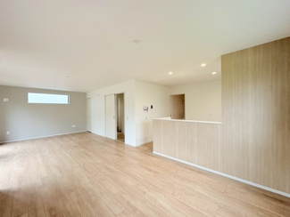 【居間・リビング】 | 坂戸市片柳　新築分譲　東武東上線『北坂戸駅』徒歩17分　【片柳小学区】