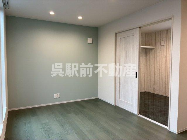 サルースの居間・リビング