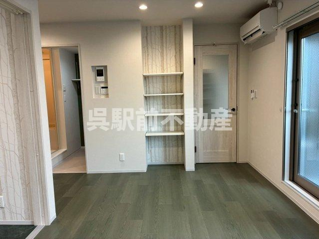 サルースの居間・リビング