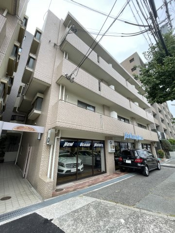 パレグレィス・ヒエダの外観