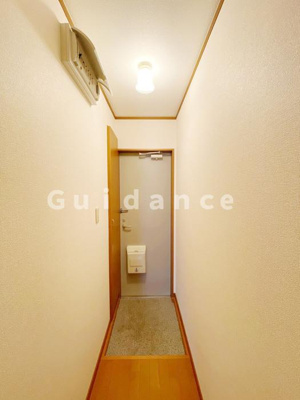 【玄関】 | リビングタウン南八木