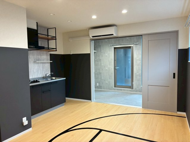 サルースの居間・リビング