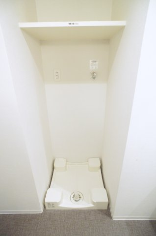 プライムメゾン江古田の杜イーストの設備|洗濯機置場