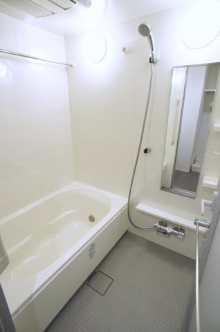 プライムメゾン江古田の杜イーストの浴室