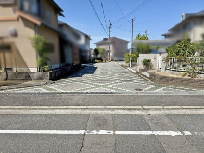 【前面道路含む現地写真】 | 津市河芸町上野 | 前面道路
