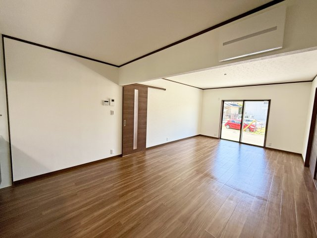 【居間・リビング】 | 津市河芸町上野 | ＬＤＫ