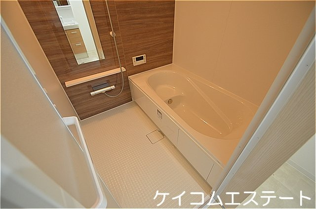 サンラプロ永犬丸南の浴室|同タイプの画像となります