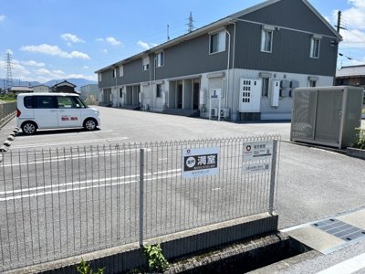 【駐車場】 | アムールさわ