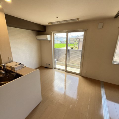 【居間・リビング】 | アムールさわ