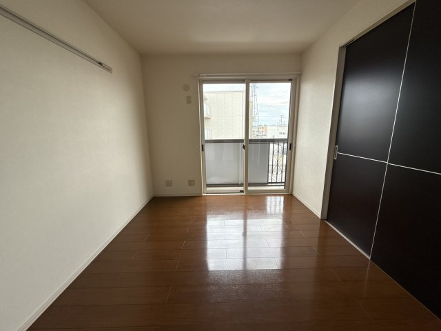 ラフレシール　A棟の子供部屋