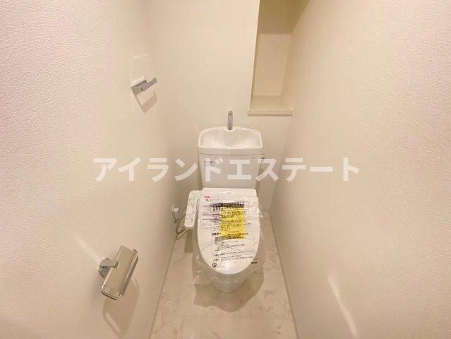 SOCIETY KAKINOKIZAKA ANNEX　敷地内駐車場有　オートロック　ファミリー向けのトイレ